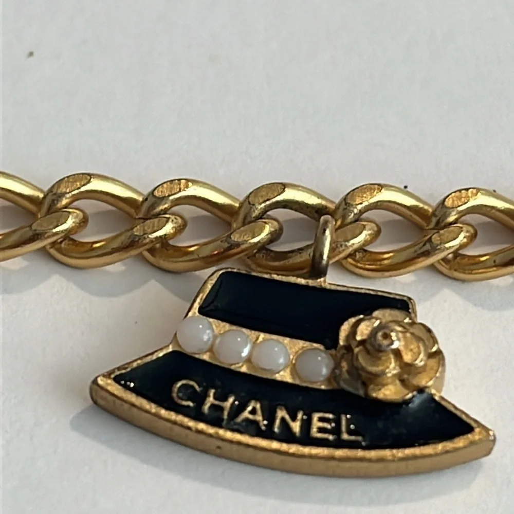 CHANEL VINTAGE CHARM BRACELET